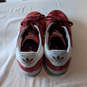 Rare red suede Stan Smith Adidas kicks